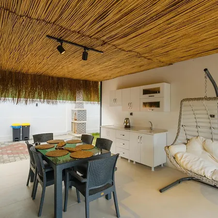 Suna Villa Karagedik